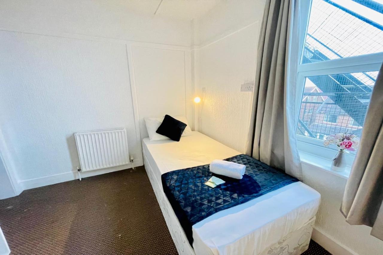 Oyo The Sun Hotel スケッグネス エクステリア 写真